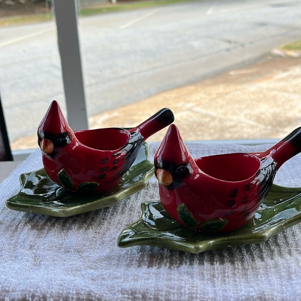Yankee Candle 2 Piece Holder with Cardinal & Leaf Base (set of 2)